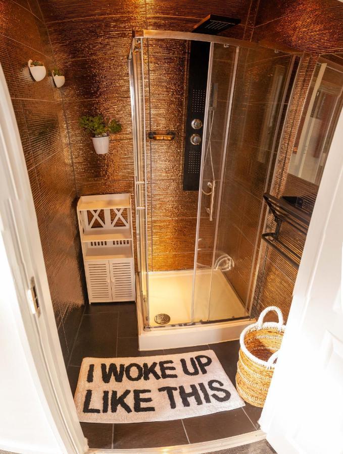 Opulent 1 Bedroom Cosy Suite Birmingham Eksteriør billede
